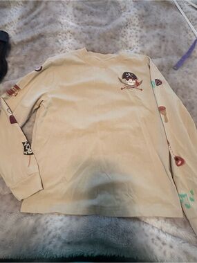 Disney Park pirates of the Caribbean long sleeve boys shirt